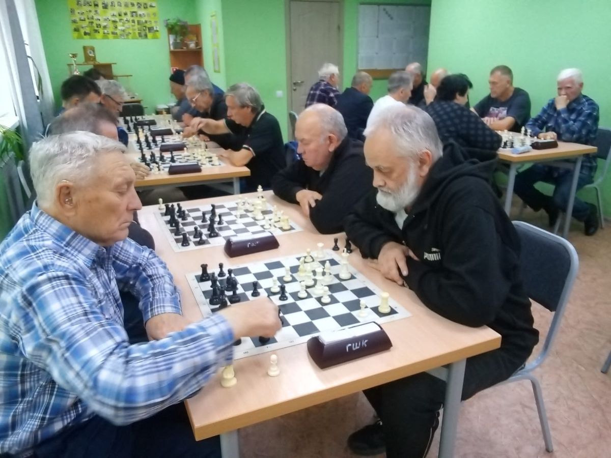 2025_old_men-2